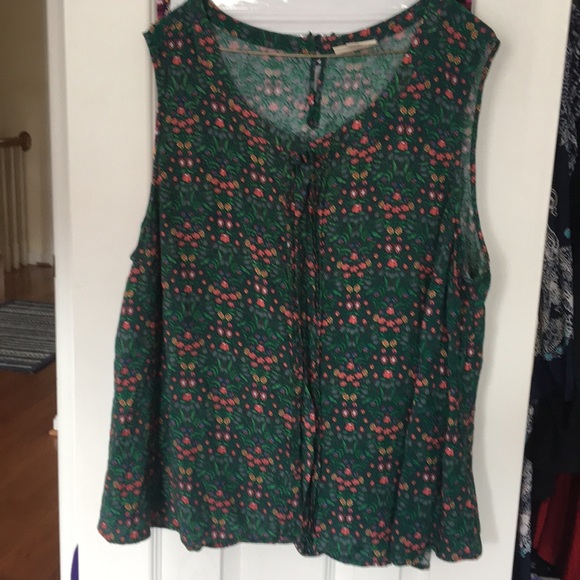 Modcloth Tops - ModCloth Deep Green Floral Blouse 4x